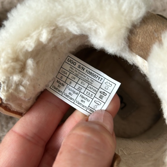 Baby girl UGG - Picture 7 of 7